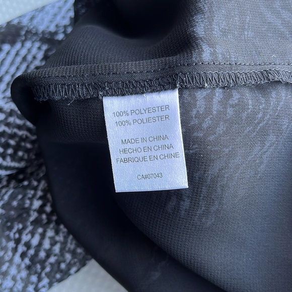 Violet + Claire / Top / Size S - Picture 9 of 12